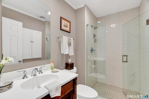 4 Aylesbury Circle Madison CT 06443