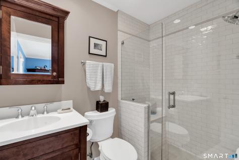 4 Aylesbury Circle Madison CT 06443