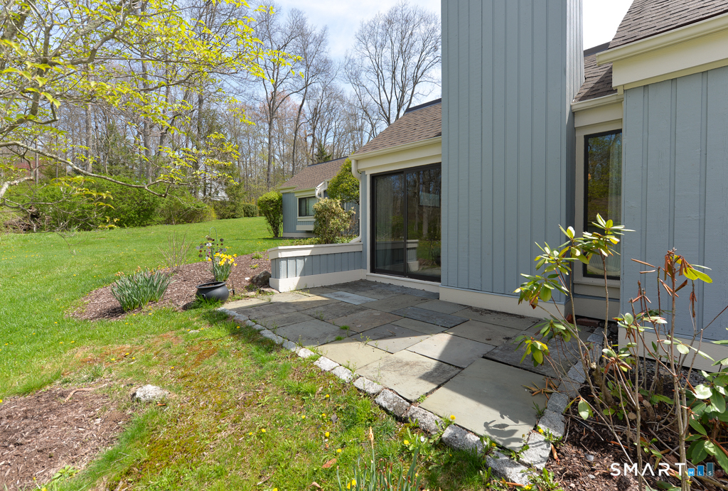 968 Heritage Village Southbury CT 06488