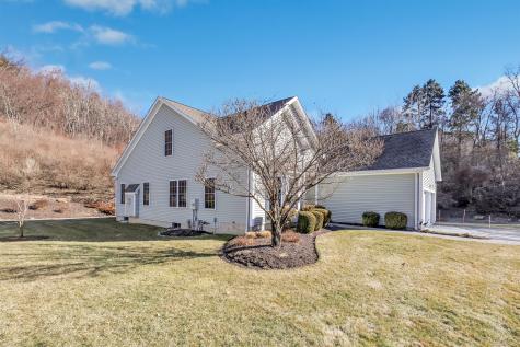 29 Riverbend Drive Oxford CT 06478