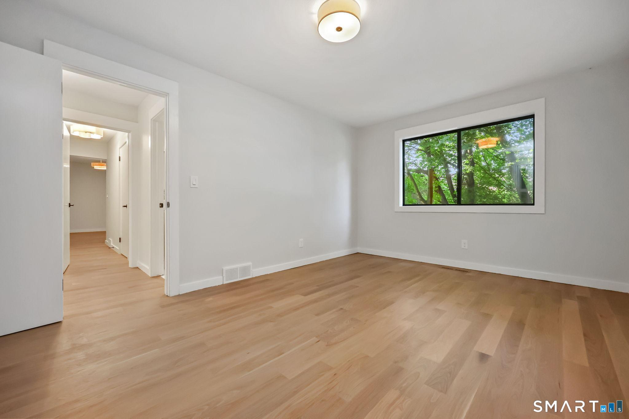 488 Commanche Lane Stratford CT 06614
