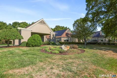 488 Commanche Lane Stratford CT 06614
