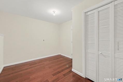 61 Fawn Ridge Lane Wilton CT 06897