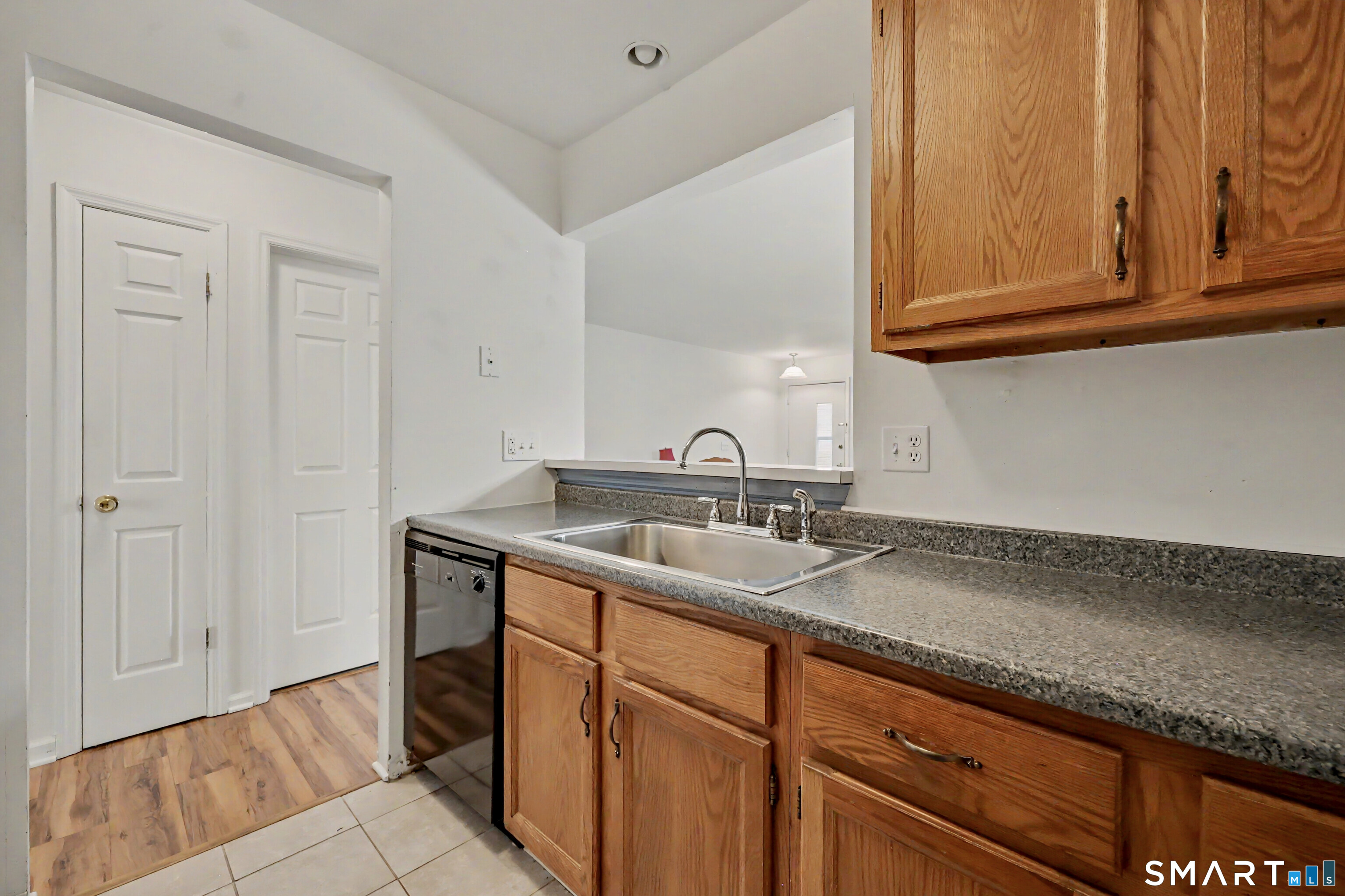 8 Rose Lane Danbury CT 06811
