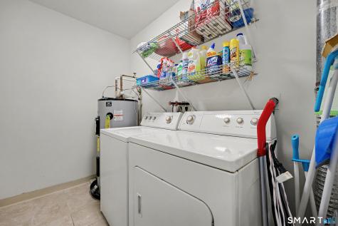 8 Rose Lane Danbury CT 06811