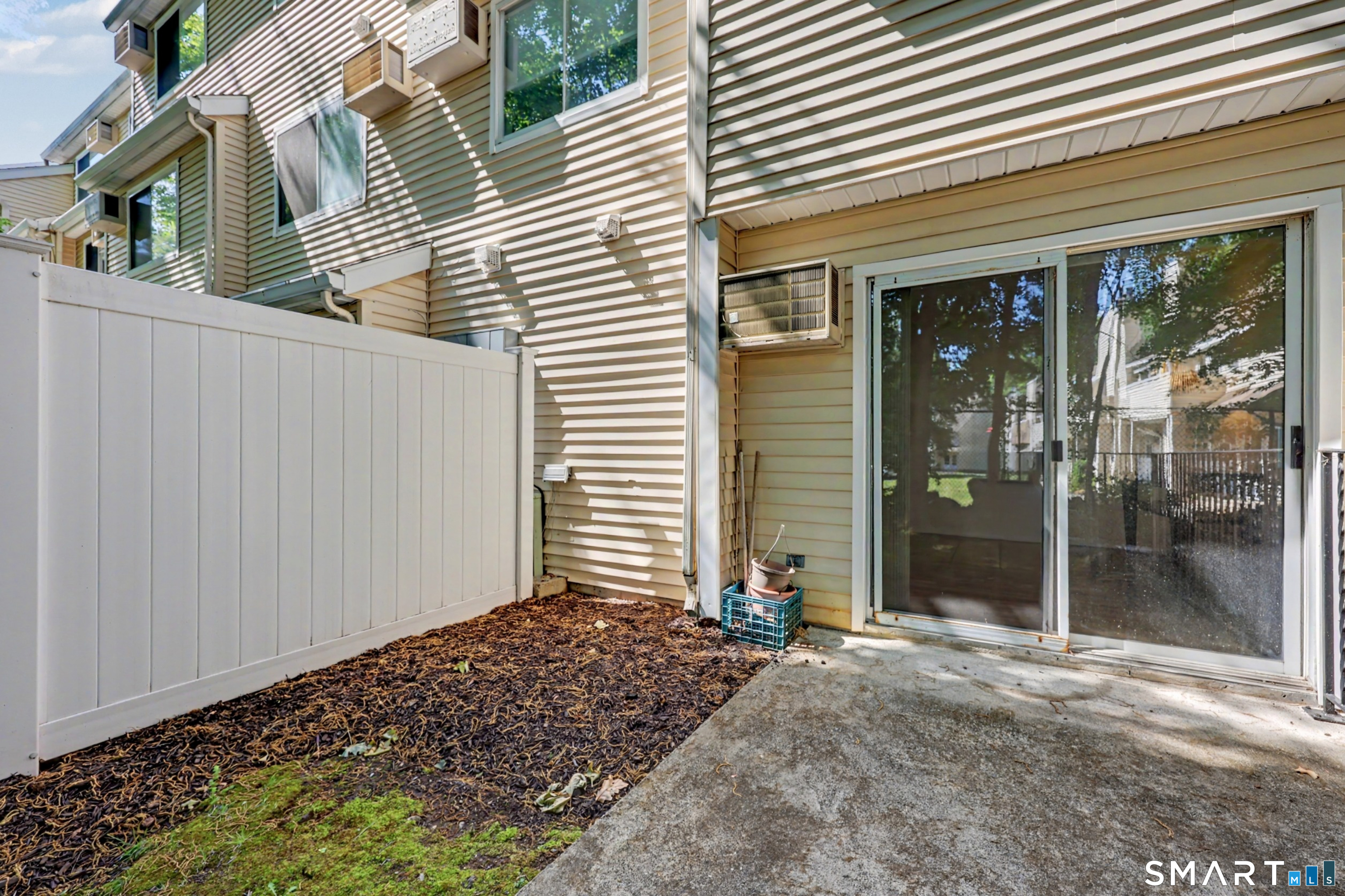 8 Rose Lane Danbury CT 06811