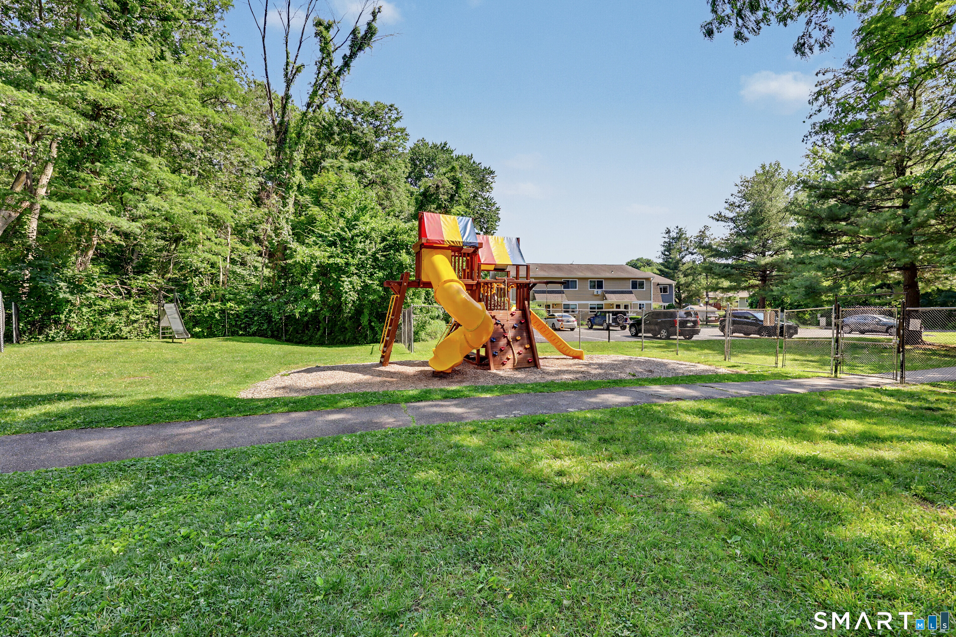 8 Rose Lane Danbury CT 06811