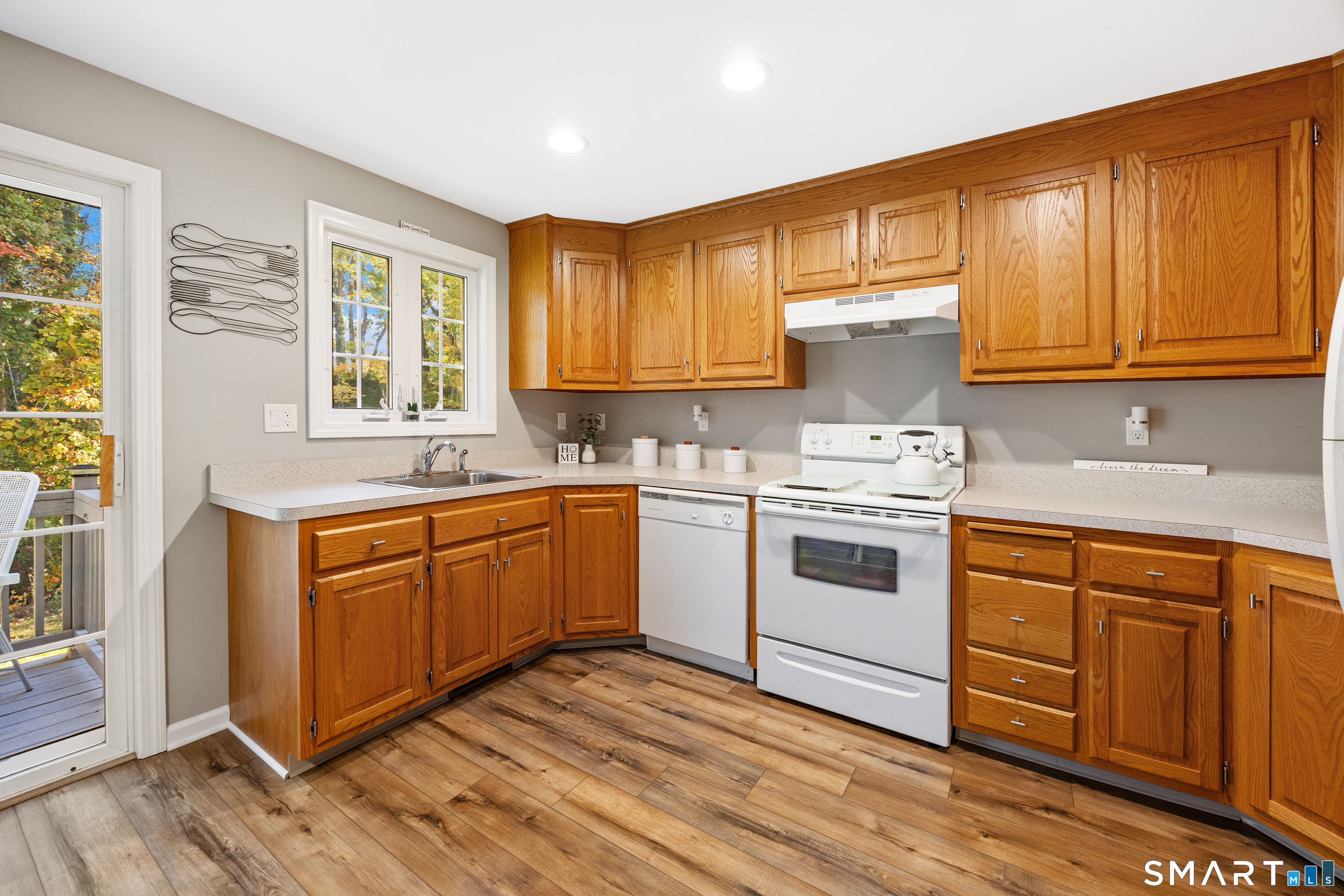 9 Nadia Lane Wallingford CT 06492