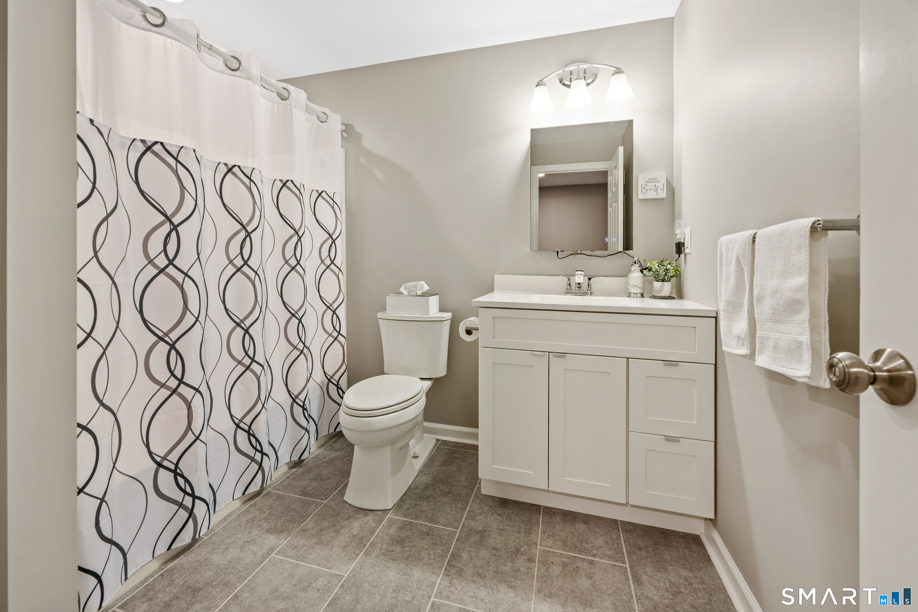 9 Nadia Lane Wallingford CT 06492