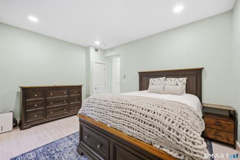 29 Great Meadow Lane Farmington CT 06032