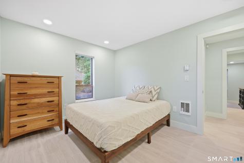 29 Great Meadow Lane Farmington CT 06032