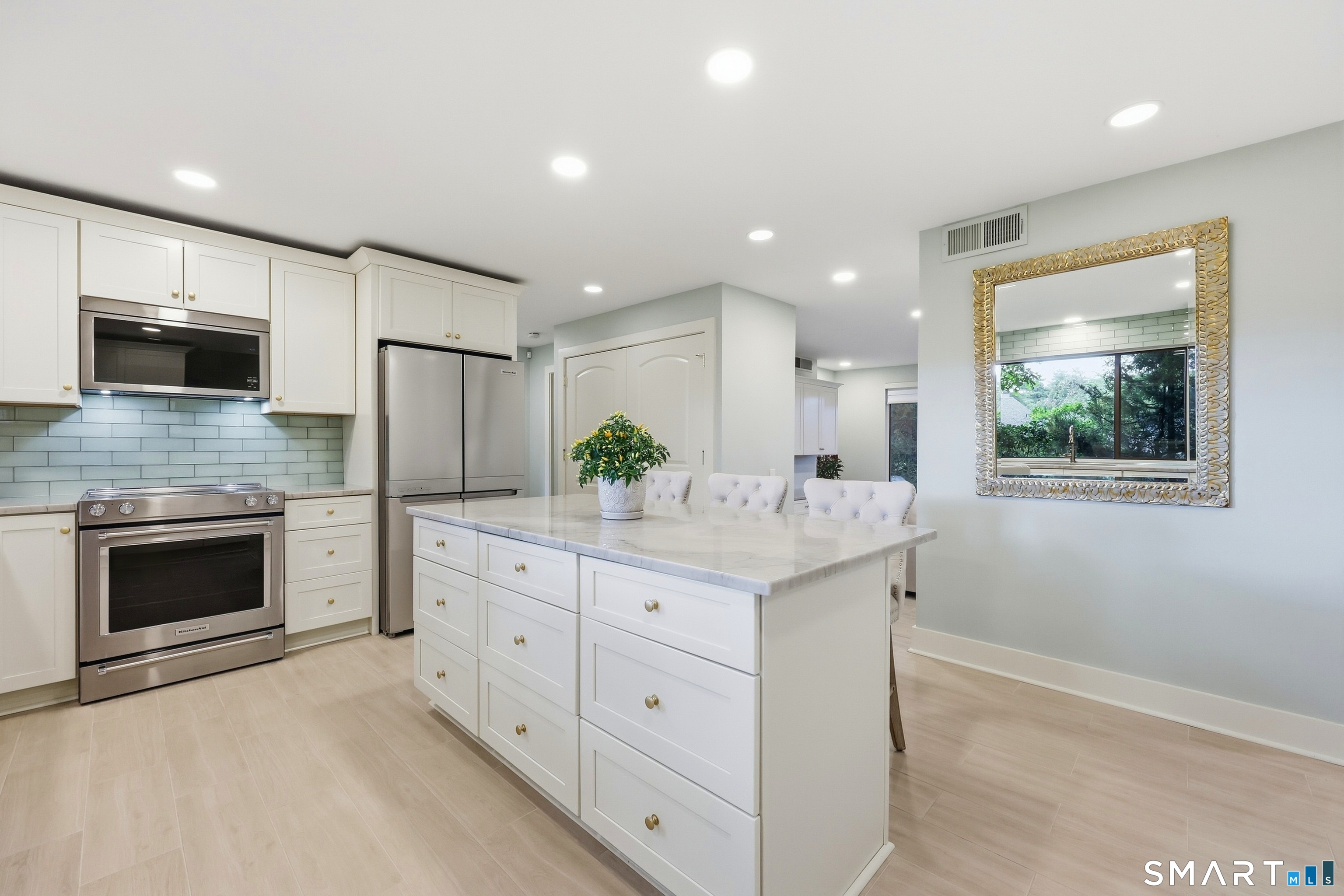 29 Great Meadow Lane Farmington CT 06032