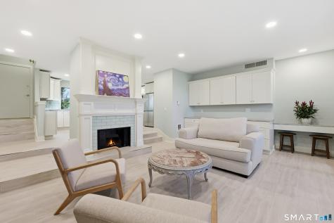 29 Great Meadow Lane Farmington CT 06032