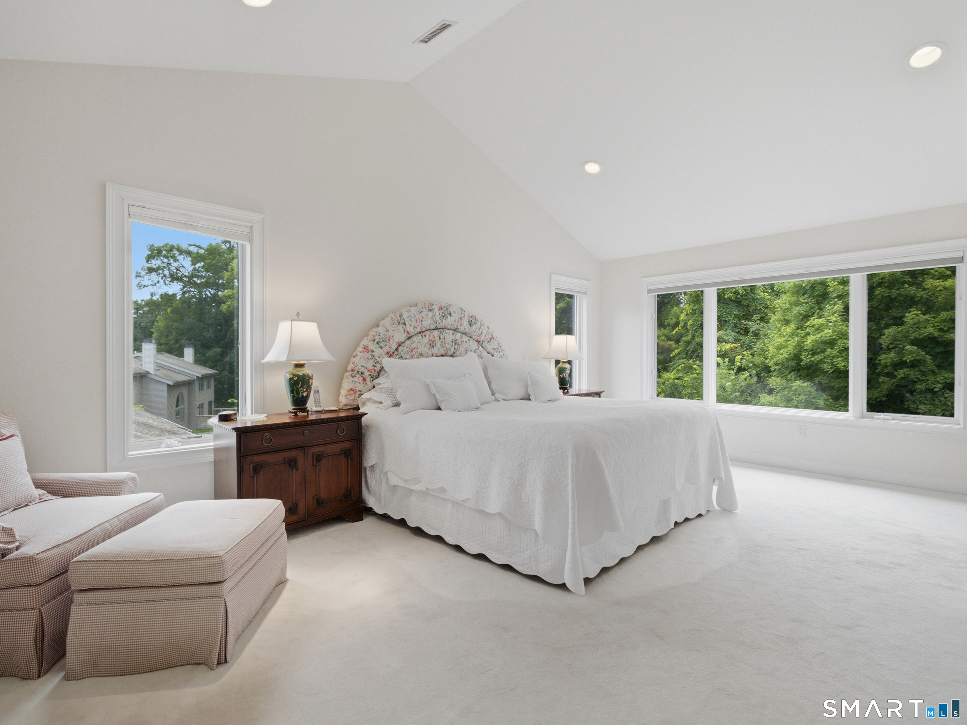 2 Shirecrest Avon CT 06001