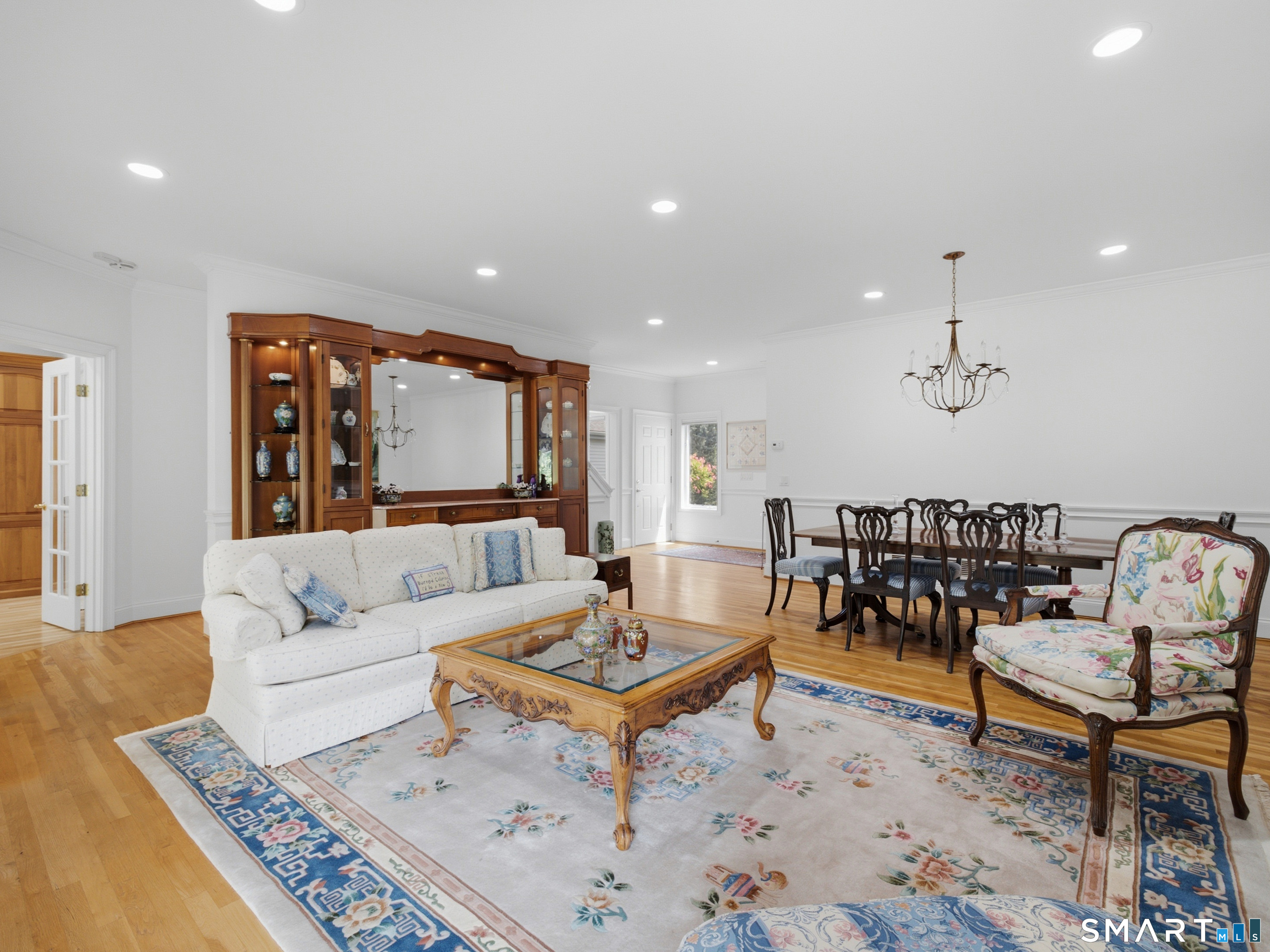 2 Shirecrest Avon CT 06001