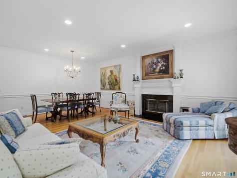 2 Shirecrest Avon CT 06001