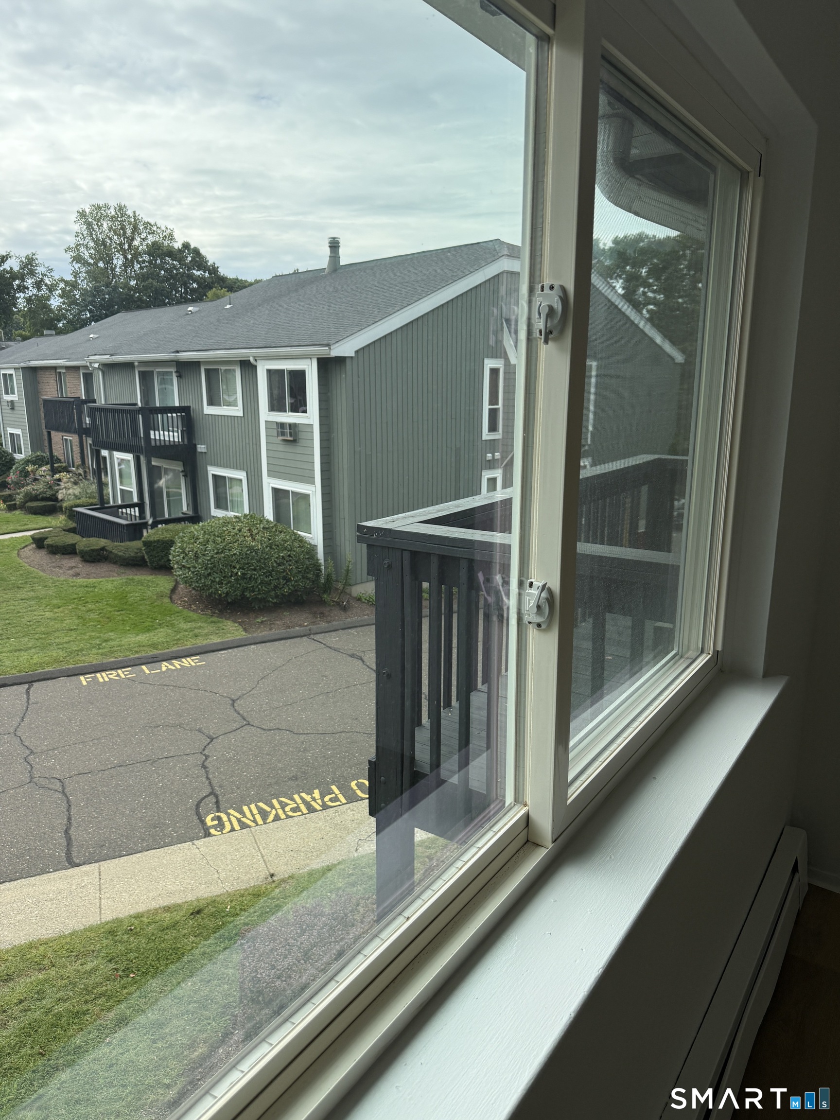 69 Ameridge Drive Bridgeport CT 06606