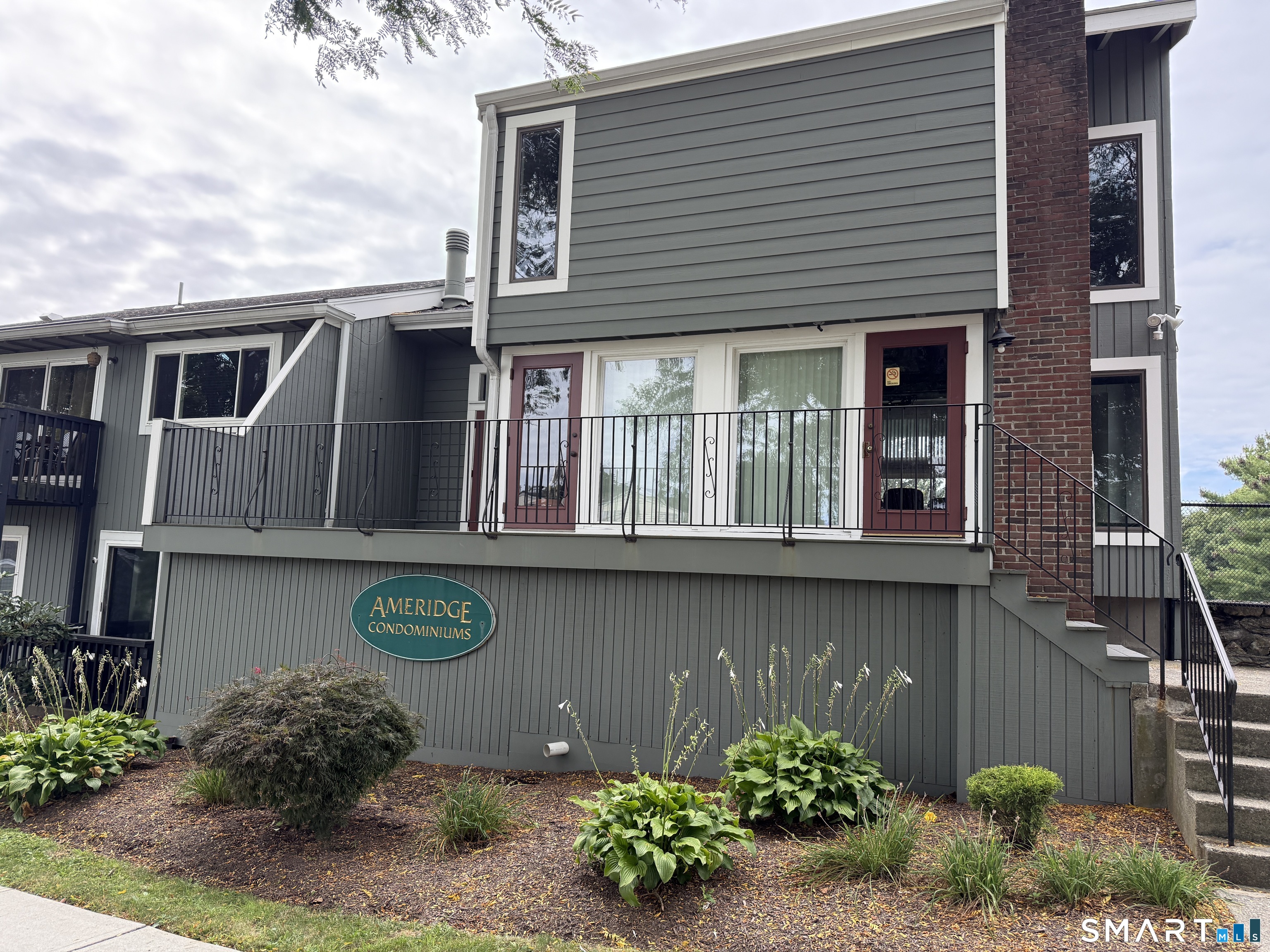 69 Ameridge Drive Bridgeport CT 06606