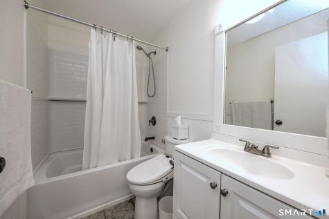 215 Beach Street West Haven CT 06516