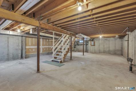 17 Oak Forest Drive Manchester CT 06040