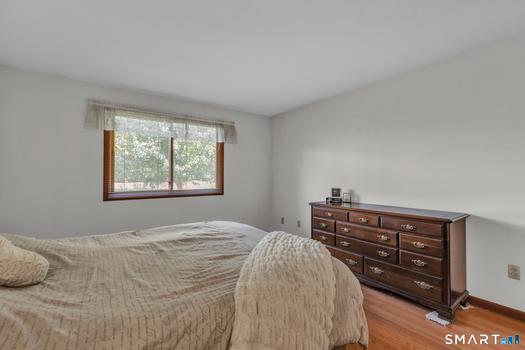 17 Oak Forest Drive Manchester CT 06040