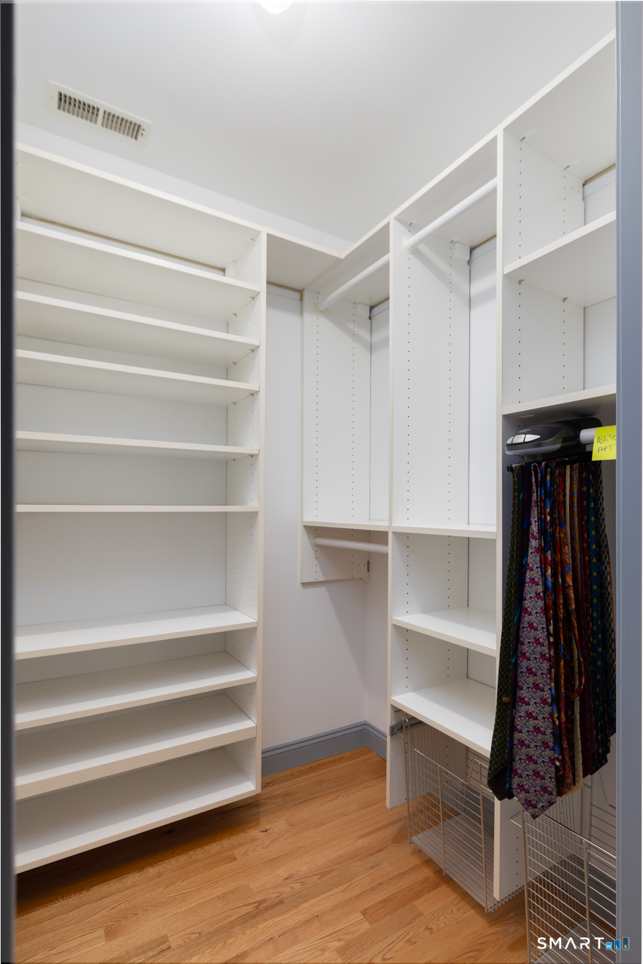 16 Caveson Court Middlebury CT 06762