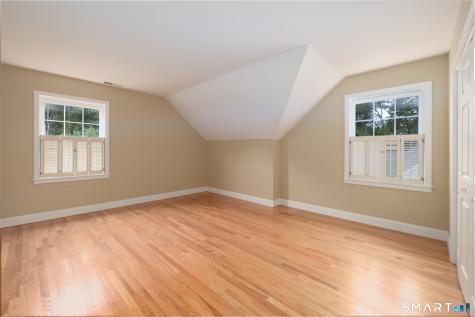 16 Caveson Court Middlebury CT 06762