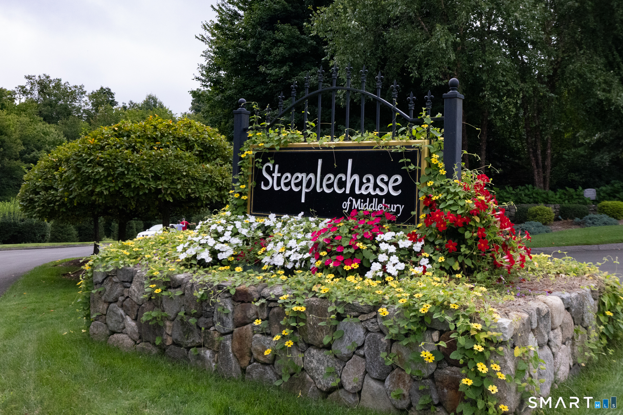 16 Caveson Court Middlebury CT 06762