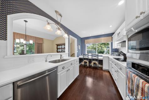 289 Heritage Village Southbury CT 06488