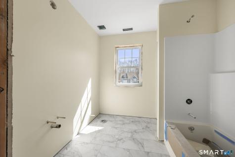 31 Ivy Hill Road Waterford CT 06385