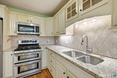 14 Lantern Lane Vernon CT 06066