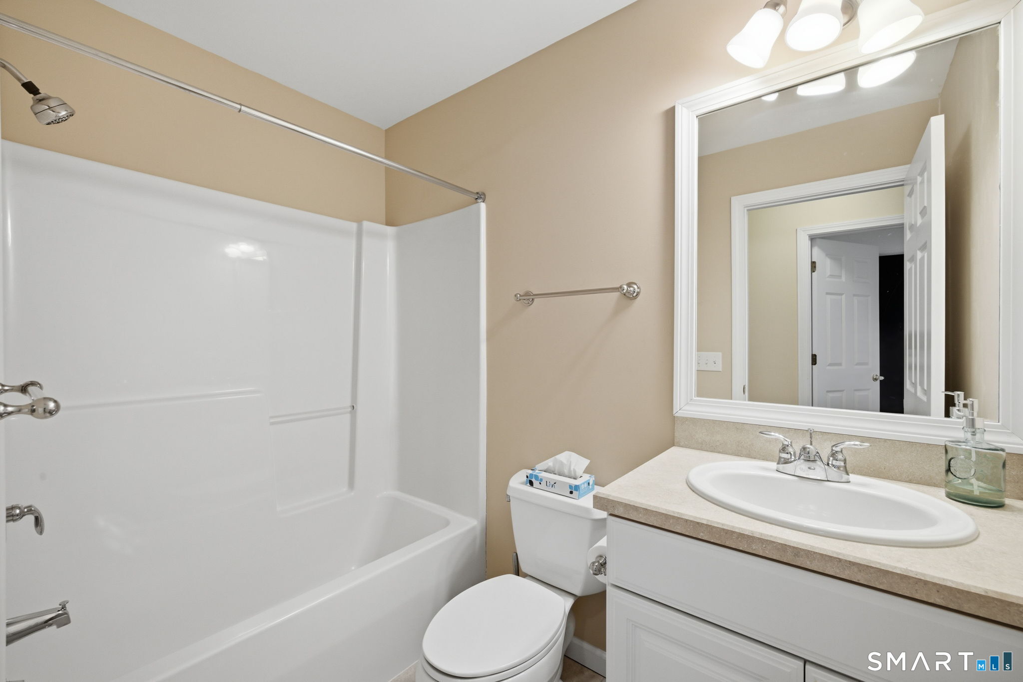 14 Lantern Lane Vernon CT 06066