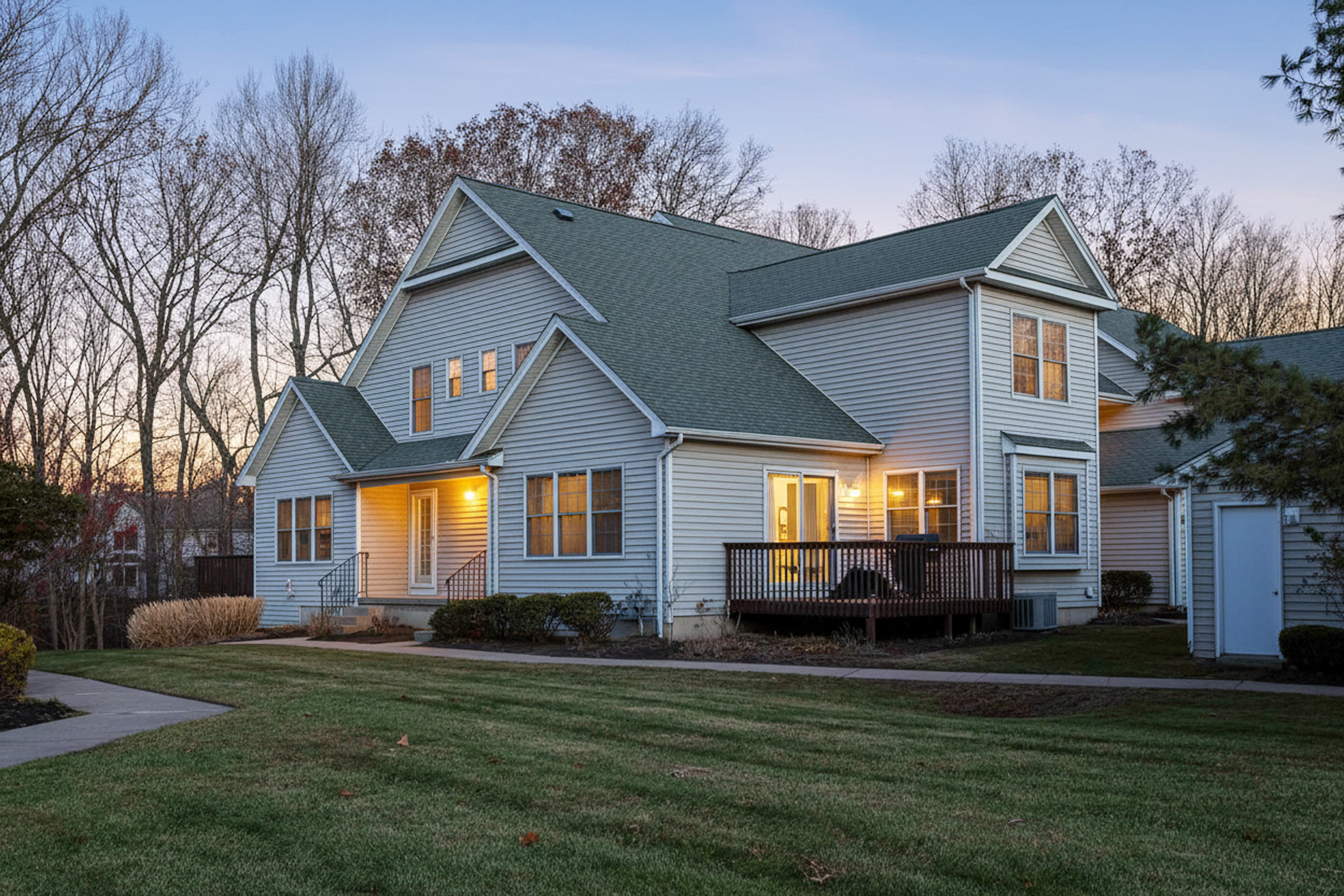 8 Reggie Way East Windsor CT 06016