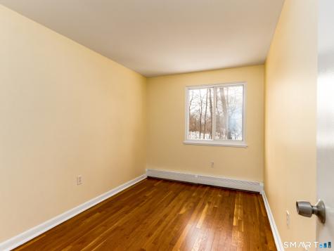 45 Mckenna Drive Middletown CT 06457