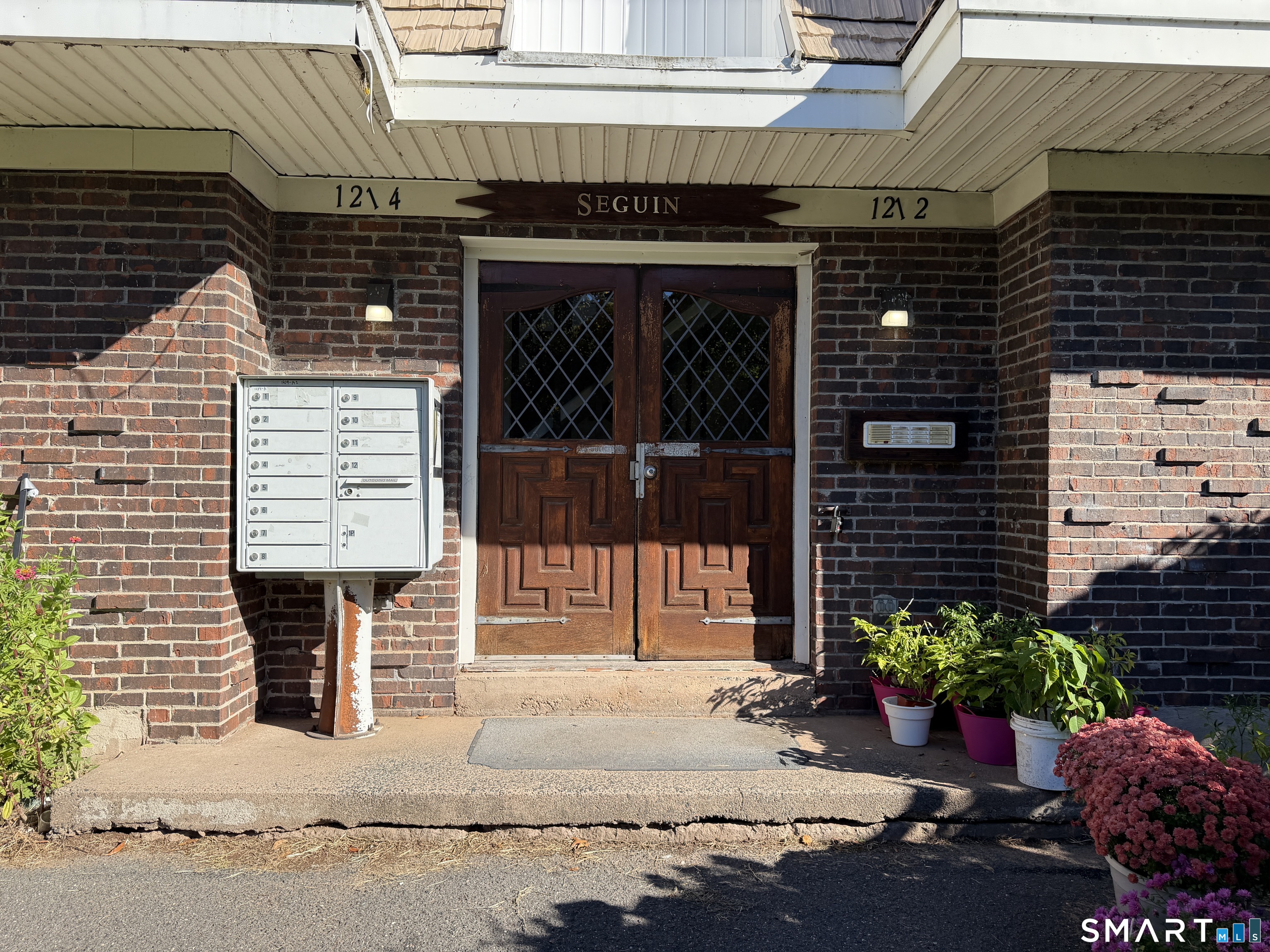 1214 Middle West Turnpike Manchester CT 06040