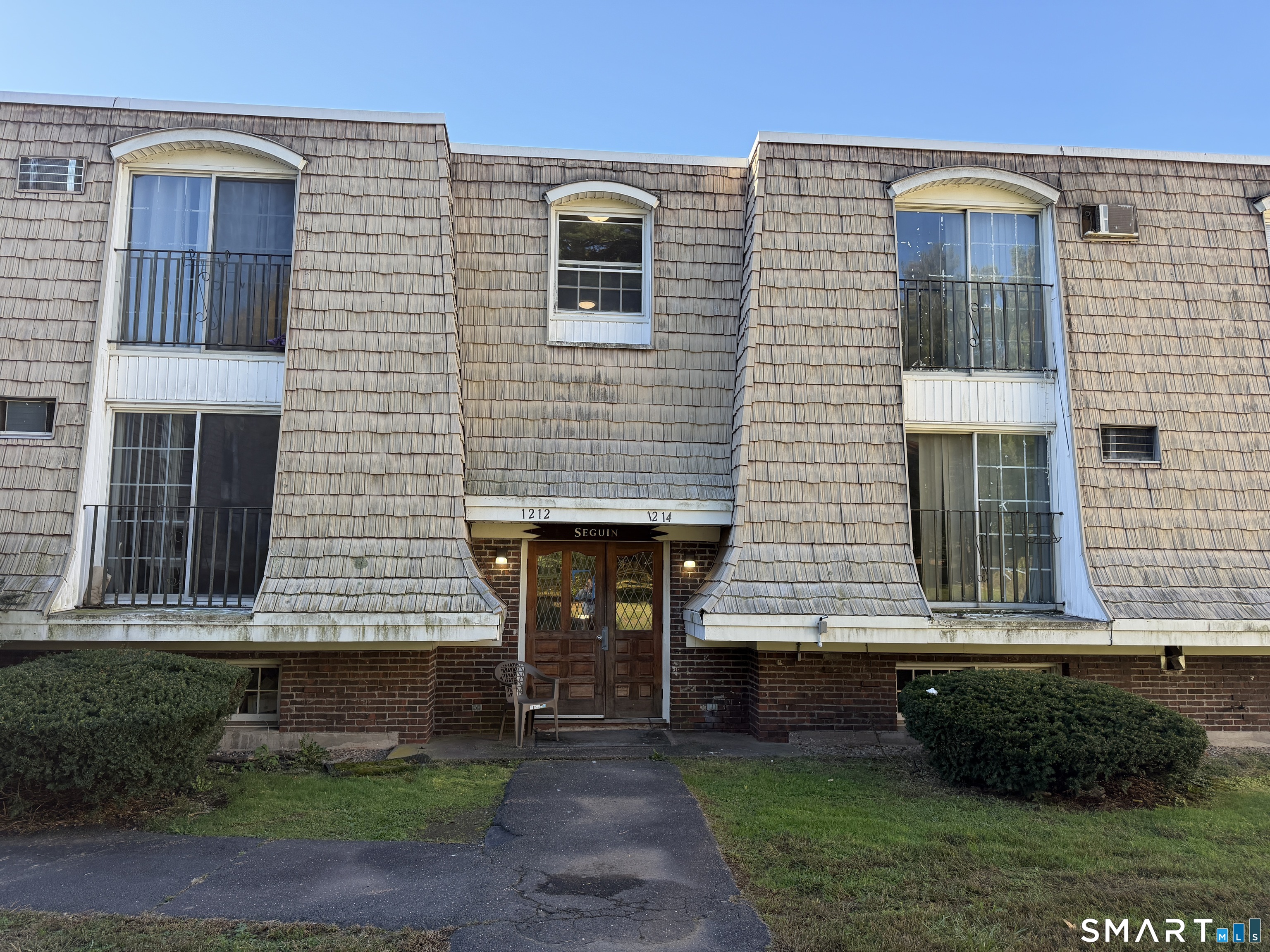 1214 Middle West Turnpike Manchester CT 06040