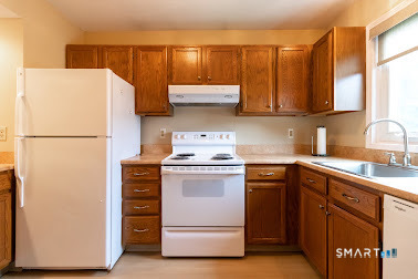 65 Oak Ridge Drive Windsor Locks CT 06096