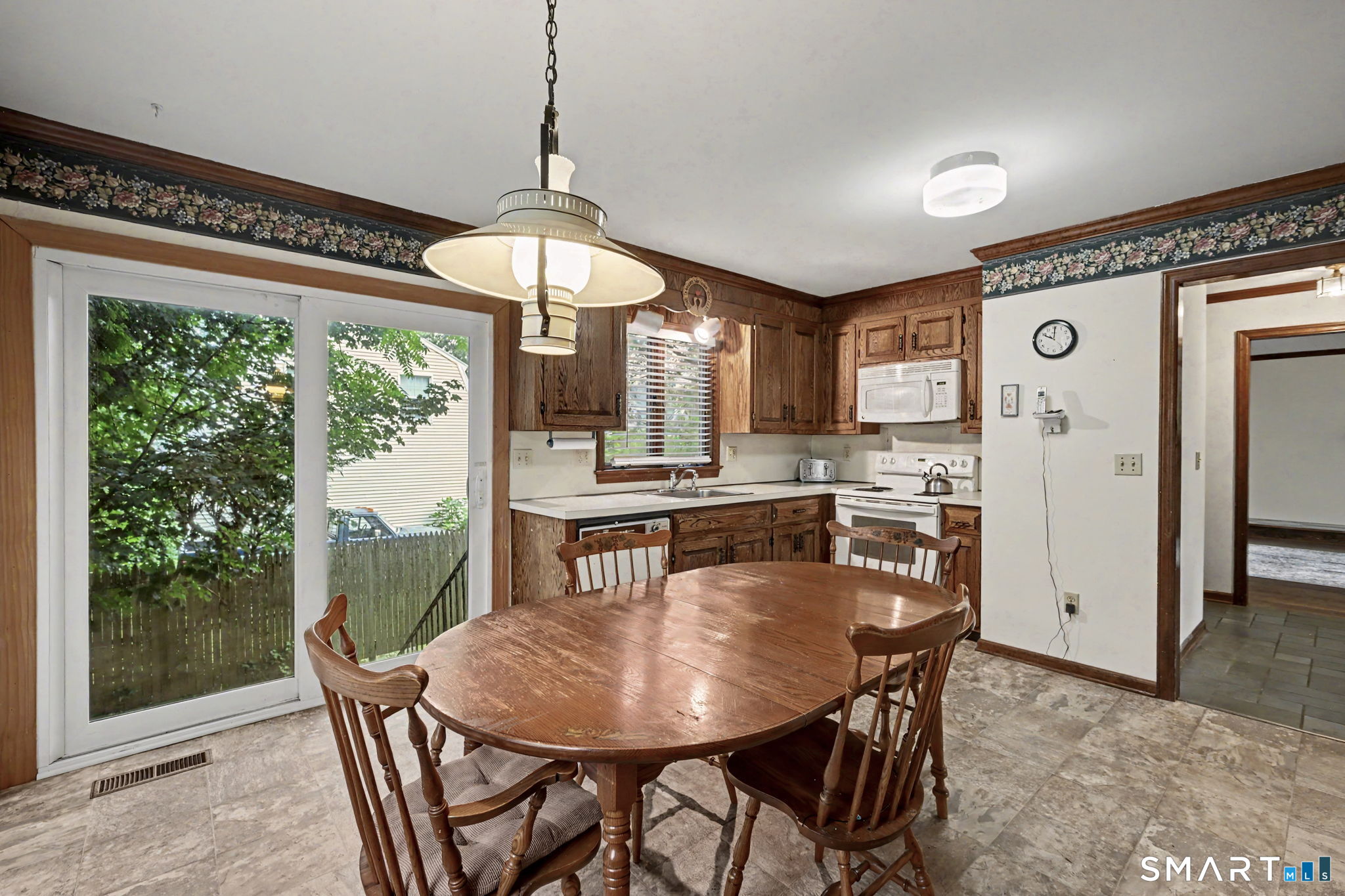 48 Green Avenue New Canaan CT 06840