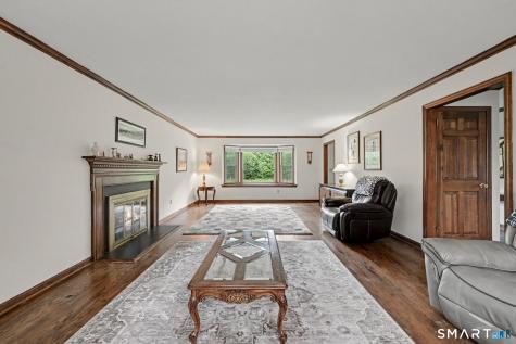 48 Green Avenue New Canaan CT 06840