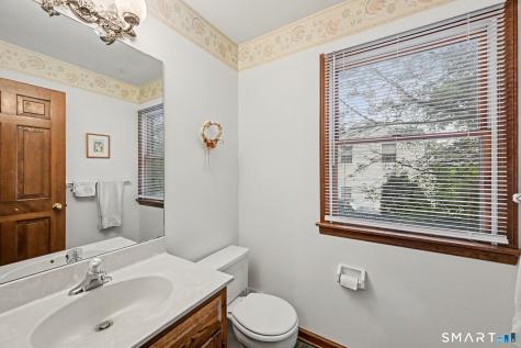 48 Green Avenue New Canaan CT 06840