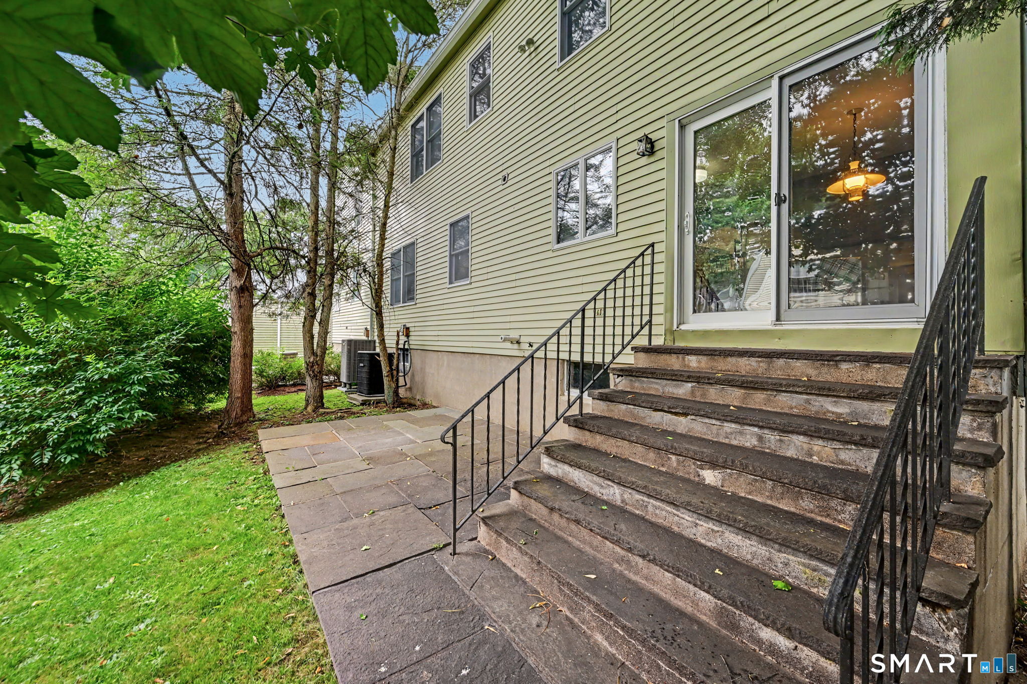 48 Green Avenue New Canaan CT 06840