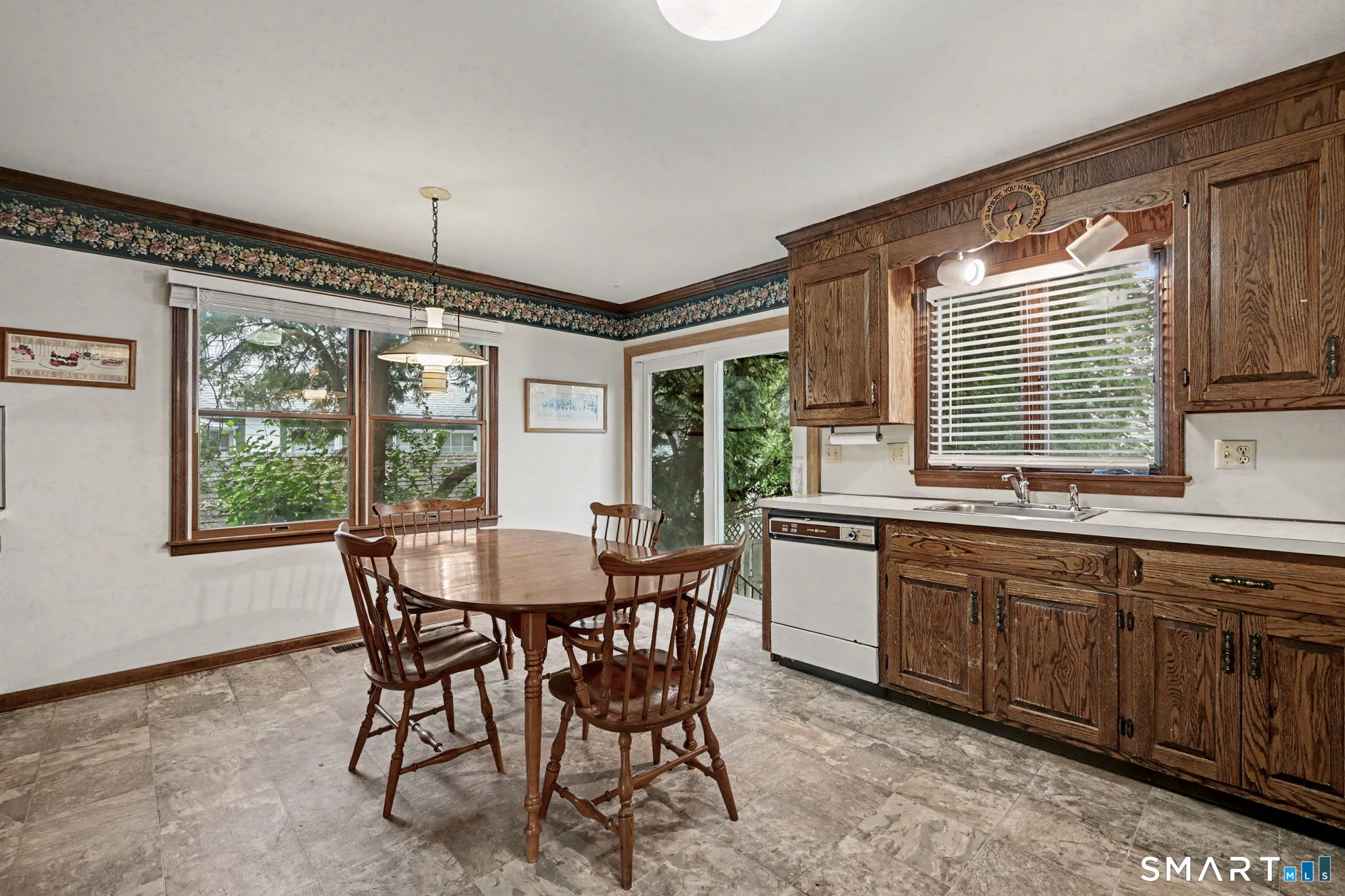 48 Green Avenue New Canaan CT 06840