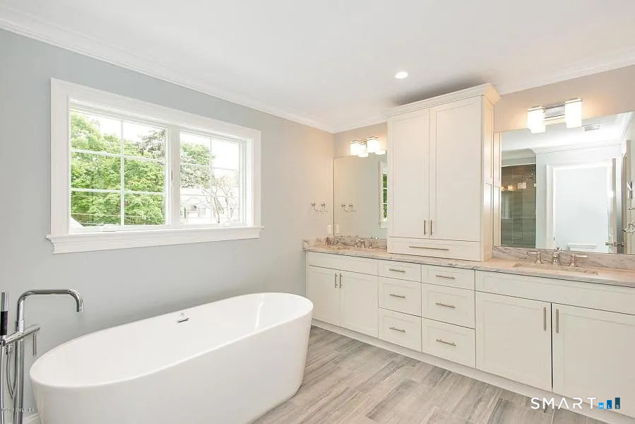 36 Almira Drive Greenwich CT 06831