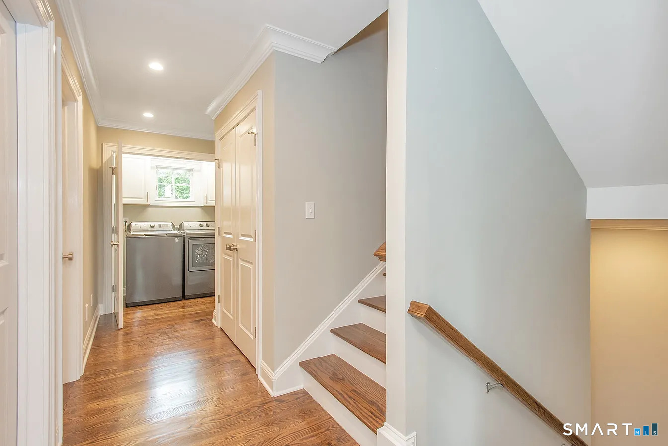 36 Almira Drive Greenwich CT 06831