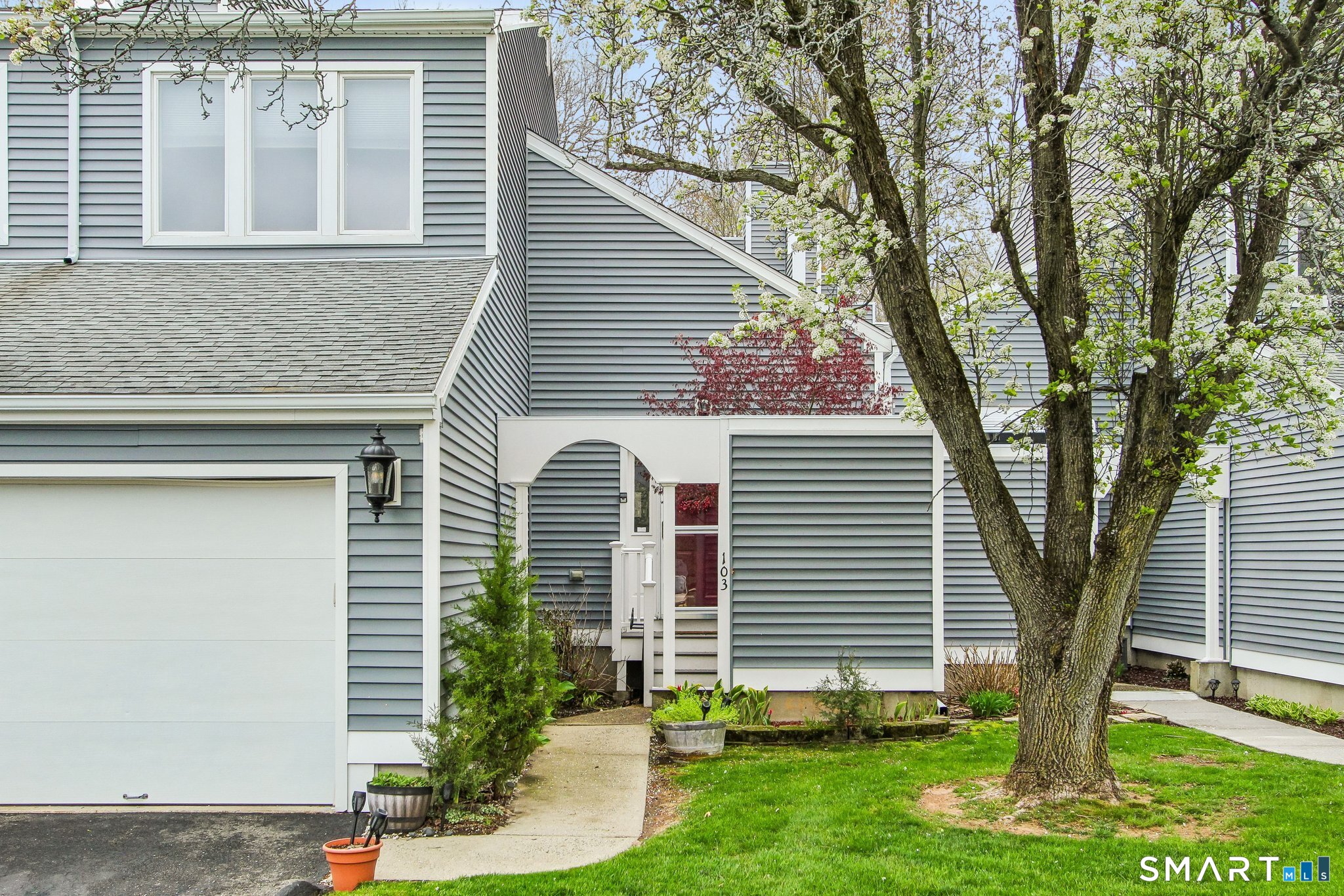 60 Clintonville Road North Branford CT 06472