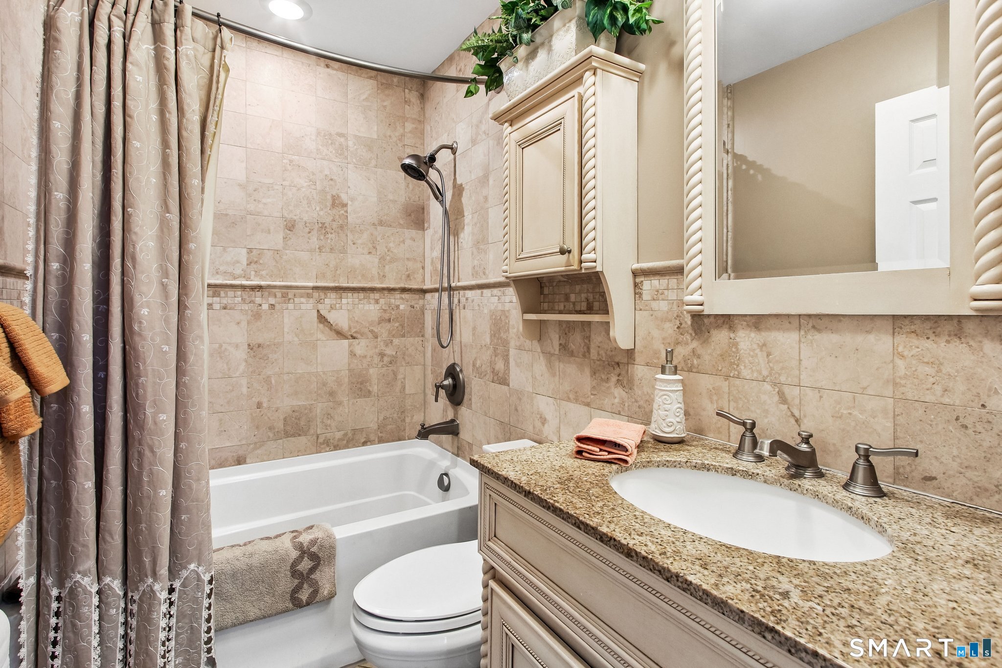 60 Clintonville Road North Branford CT 06472