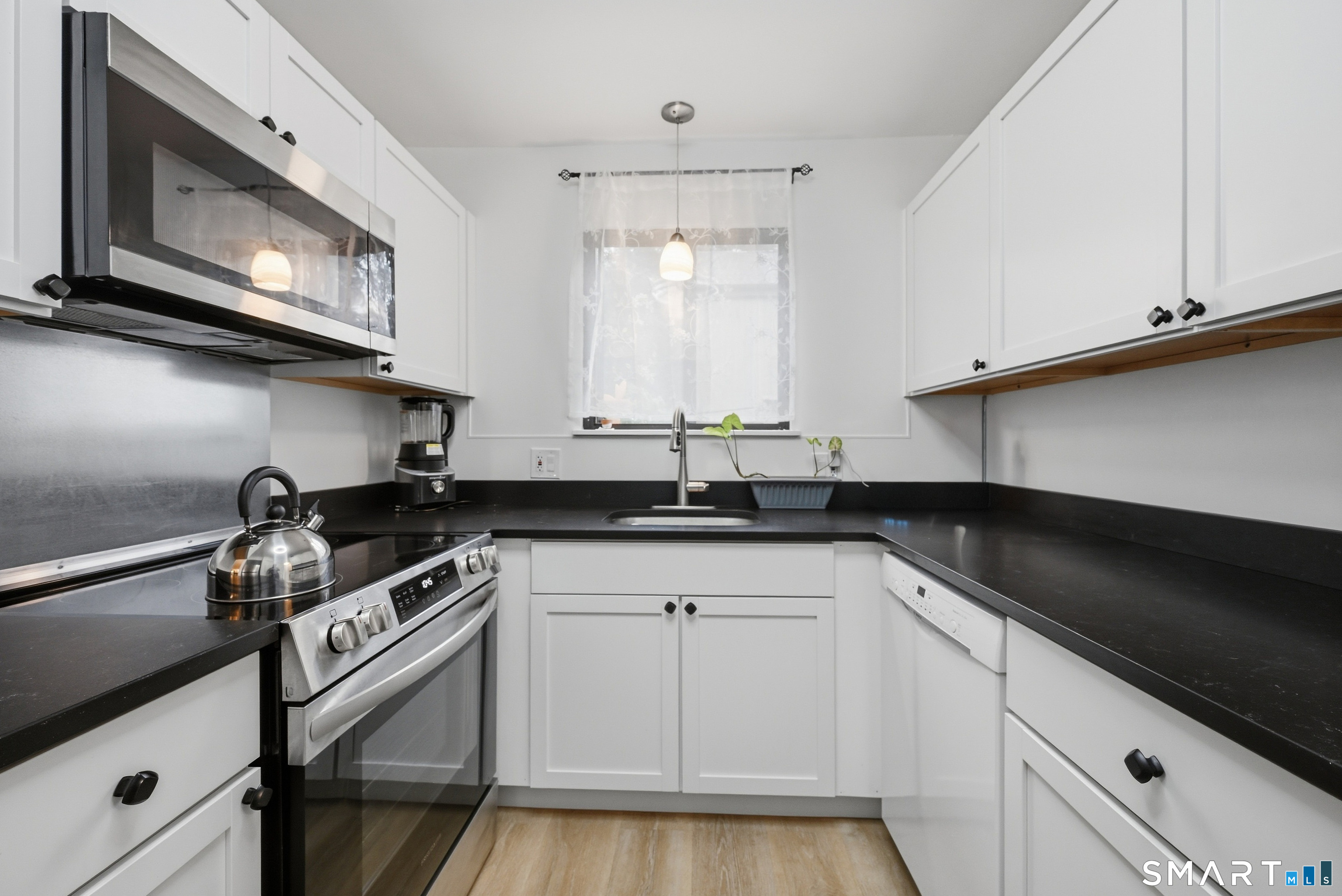 496 Heritage Village Southbury CT 06488