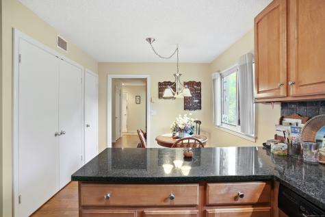 626 Heritage Village Southbury CT 06488