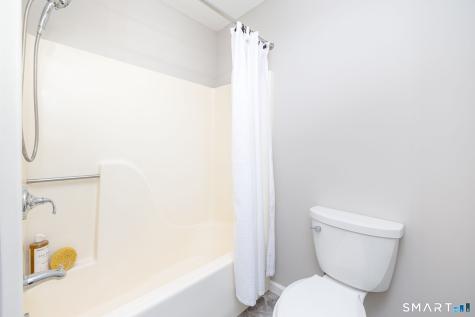 190 Tomlinson Avenue Plainville CT 06062