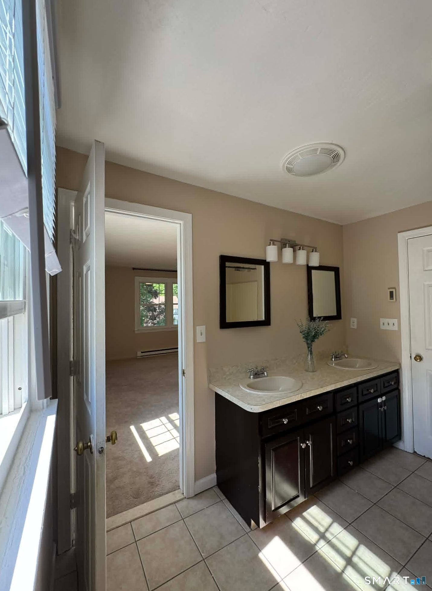 10 Countryside Lane Middletown CT 06457